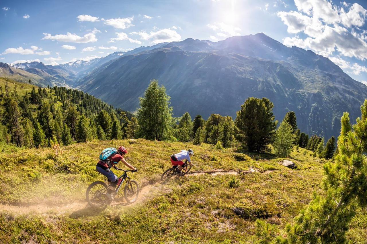 Easy Living Apartment Oetztal เซาเทนส์ ภายนอก รูปภาพ